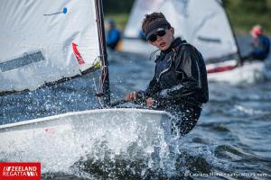 ZR2022 ©LaurensMorel LMB2516 w