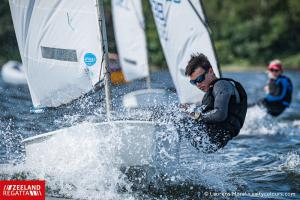 ZR2022 ©LaurensMorel LMB2521 w