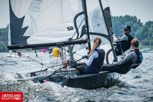 ZR2023 zat ©LaurensMorel LMA7921 w