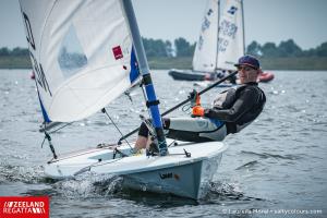 ZR2023 zat ©LaurensMorel LMA8010 w