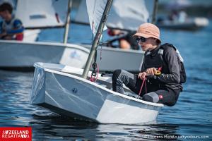 ZR2023 zat ©LaurensMorel LMB8680 w