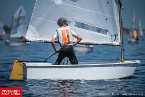 ZR2023 zat ©LaurensMorel LMB9000 w