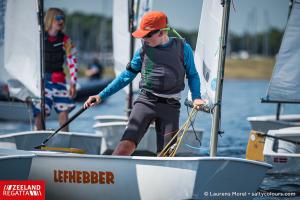 ZR2023 zat ©LaurensMorel LMB9104 w