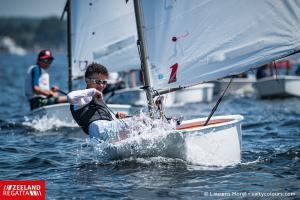 ZR2023 zat ©LaurensMorel LMB9183 w