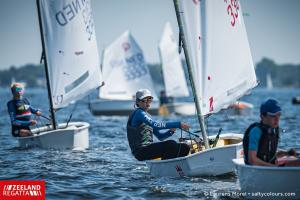 ZR2023 zat ©LaurensMorel LMB9233 w