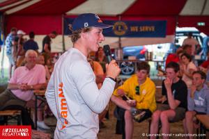 ZR2023 zat ©LaurensMorel LMC2410 w