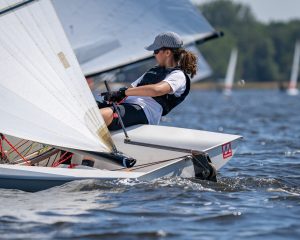 MAT04734